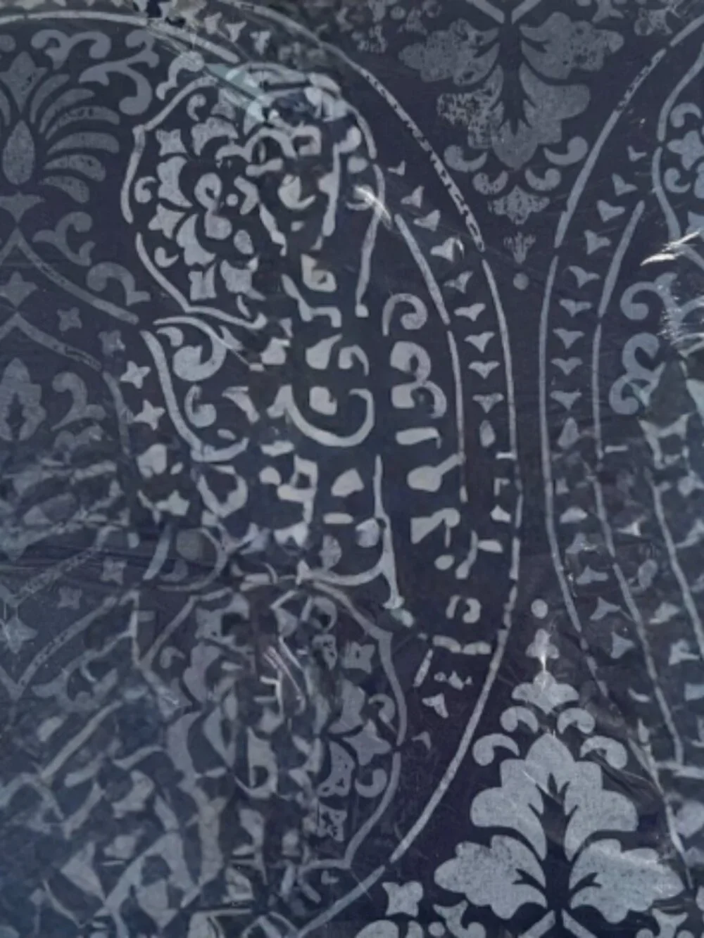 Pottery Barn King/Cal King Cairns Medallion Duvet Cover + 2 Shams